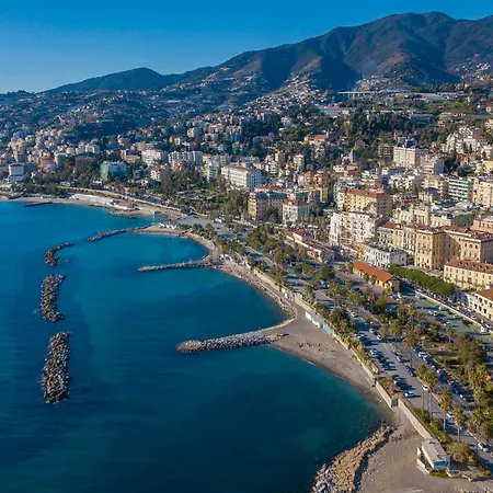Casa Miraflores -sanremo Parking Wifi A/c - Happy